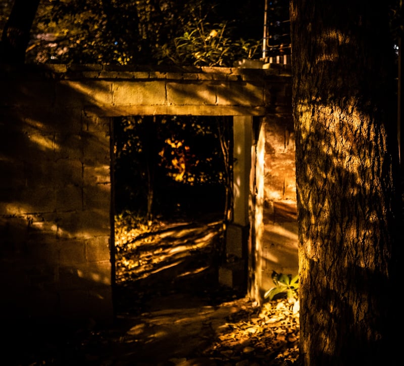 Photograph 1 from Over and under the canal
